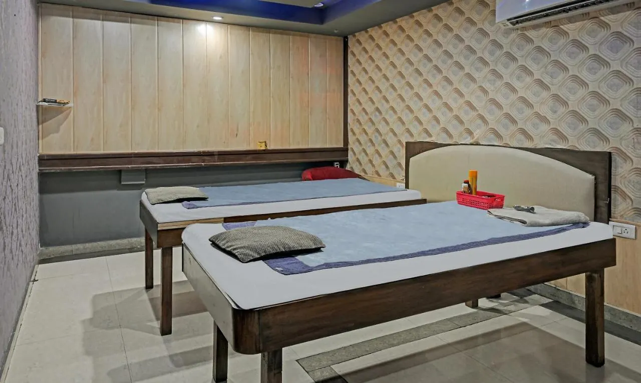 Itsy Hotels Auzone & Spa Chandigarh