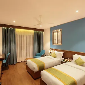 hotel-ceasar-palace-thodupuzha.kerala-hotels.net/