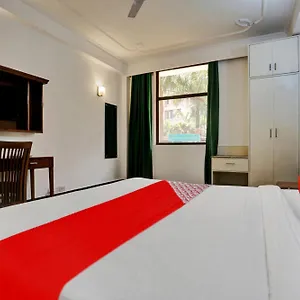 oyo-flagship-81044-jmd-residency.top-gurgaonhotels.com/