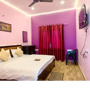 house-kashi-yatra.hotels-varanasi.com/